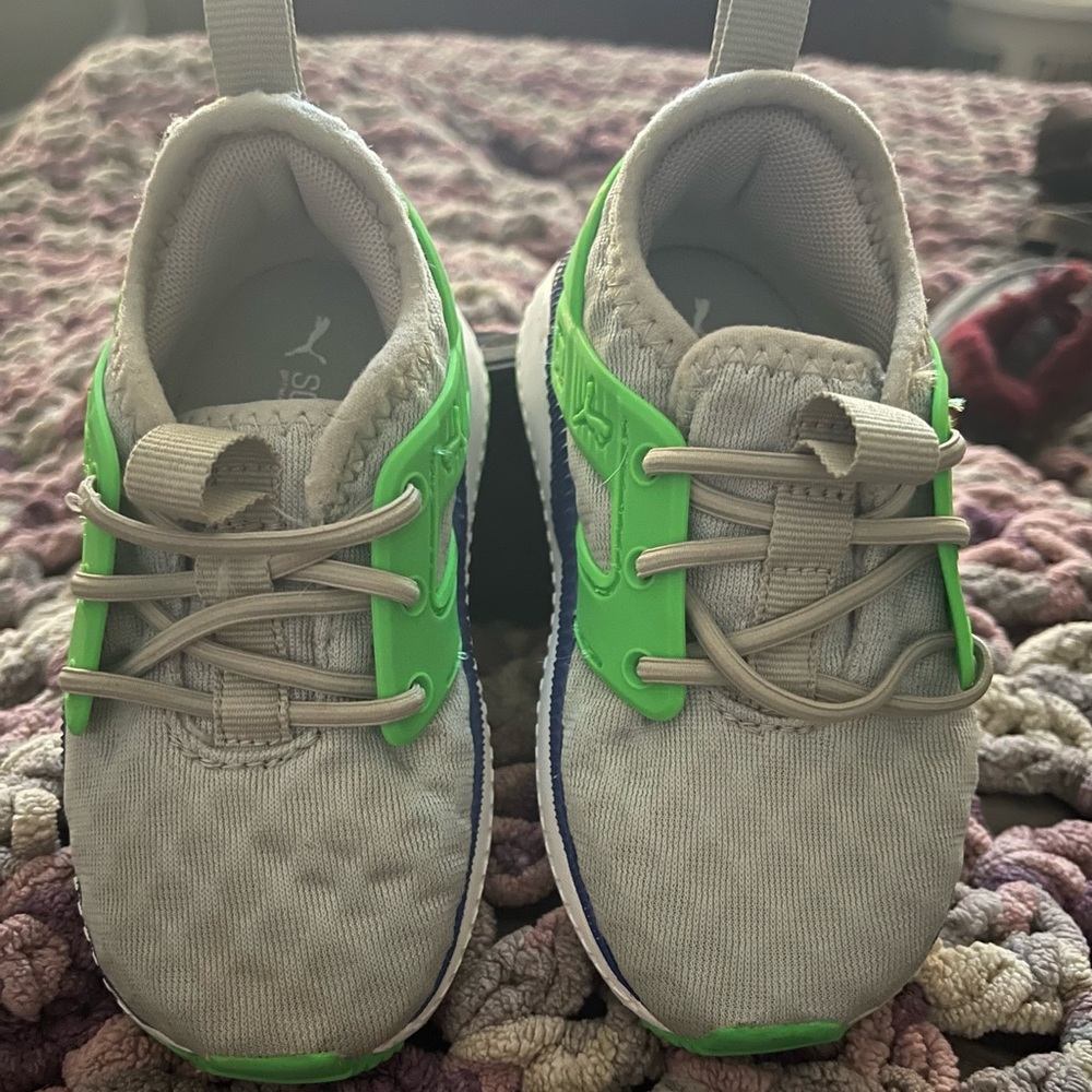 Baby Puma Softfoam Optimal Comfort Tennis Shoes Size 6 in like new condition